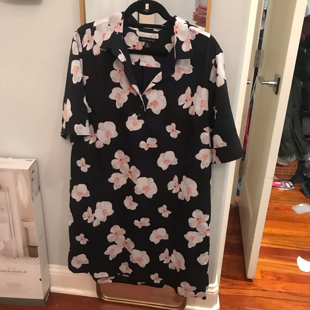 Banana Republic Orchid Print Sheath Dress Size XL